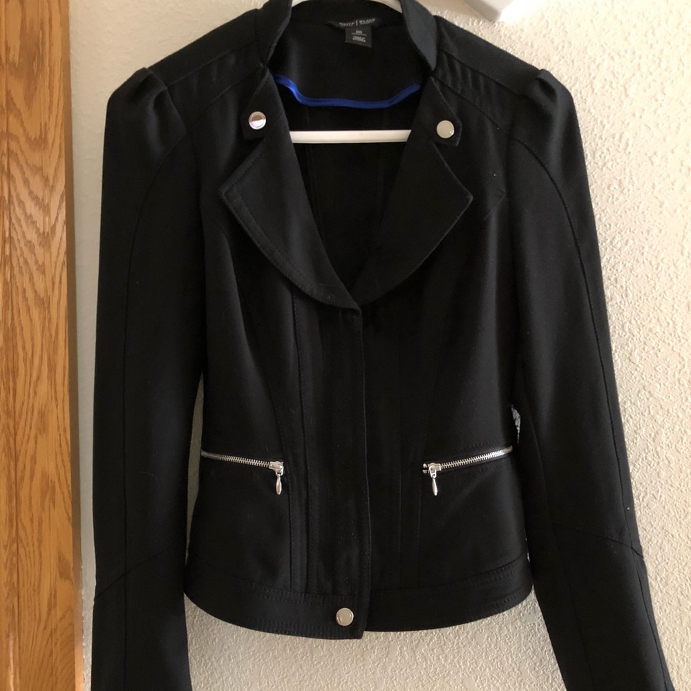 EUC WHBM White House black market blazer 00 black